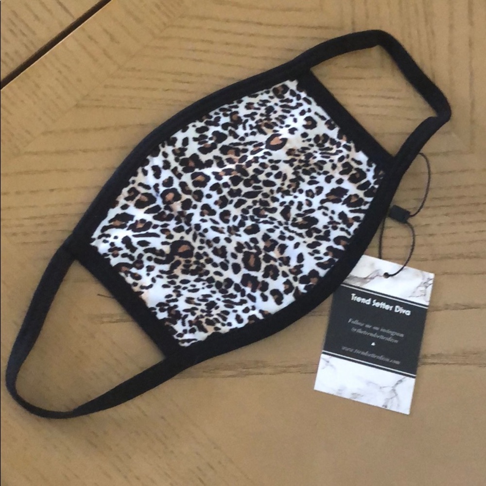 2 for $20! leopard print face mask - Picture 4 of 10